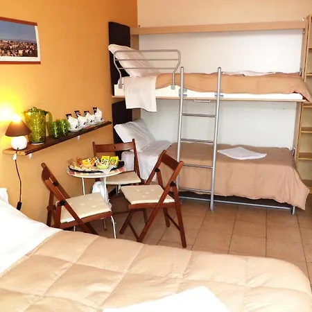 Quo Vadis 2 Bed and Breakfast