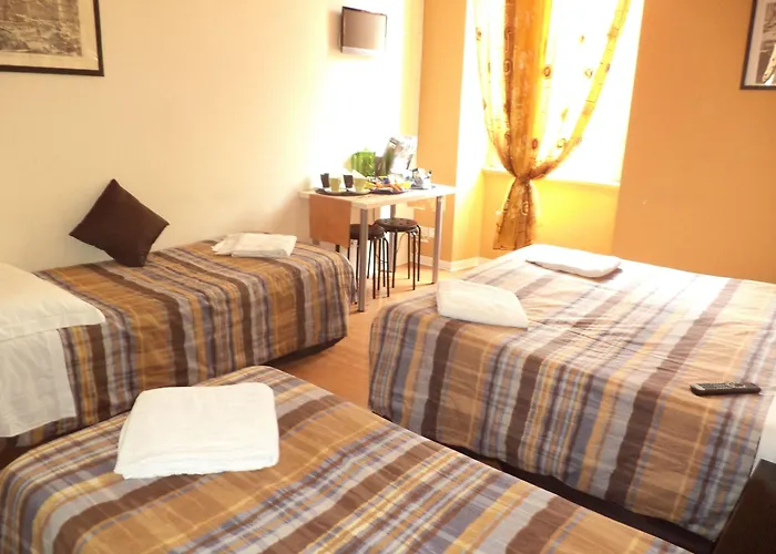 ベッド・アンド・ブレックファスト クォ ヴァディス 2 3*